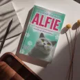   Mindenki macskája, Alfie - Egy állati jó pszichológus kalandjai