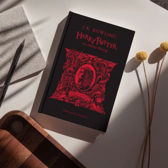 Harry Potter és a Félvér Herceg - Griffendéles - Különleges kiadás