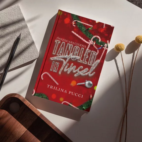 Tangled in Tinsel - Összegabalyodva - (Különleges kiadás)